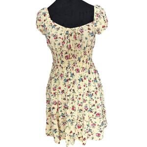 BCX Cottagecore Puff Sleeve Floral Dress Smocked Waist Size Small